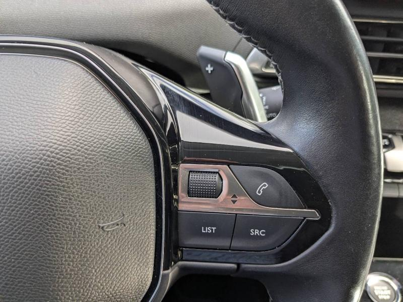 Photo 17 de l’annonce de PEUGEOT 3008 d’occasion à vendre à MARSEILLE