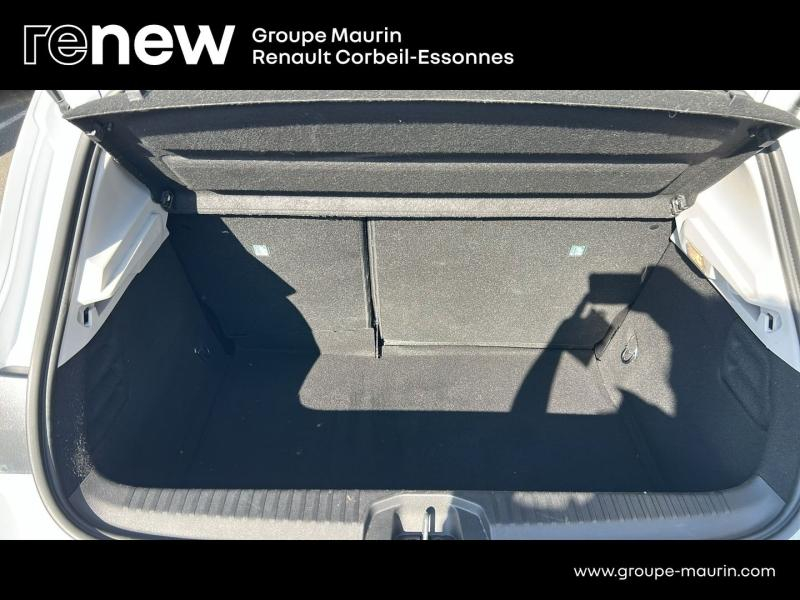 Photo 9 de l’annonce de RENAULT Clio d’occasion à vendre à CORBEIL-ESSONNES