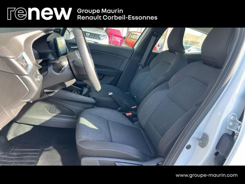 Photo 13 de l’annonce de RENAULT Clio d’occasion à vendre à CORBEIL-ESSONNES