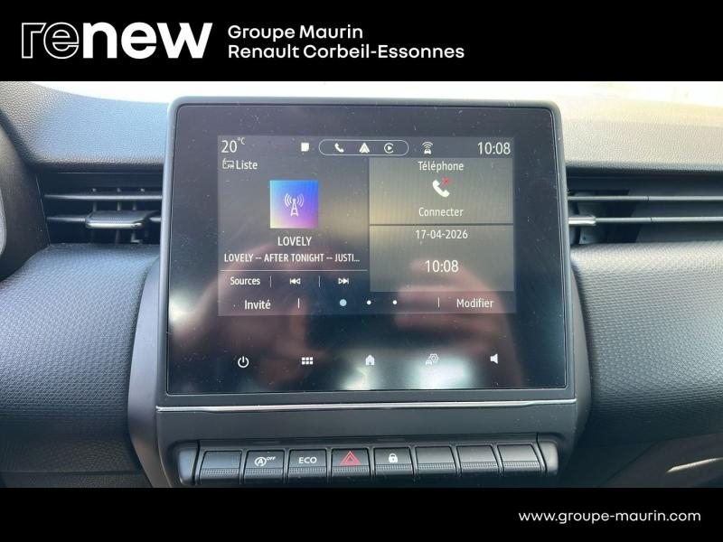 Photo 17 de l’annonce de RENAULT Clio d’occasion à vendre à CORBEIL-ESSONNES