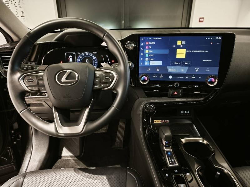 Photo 15 de l’annonce de LEXUS NX d’occasion à vendre à LATTES