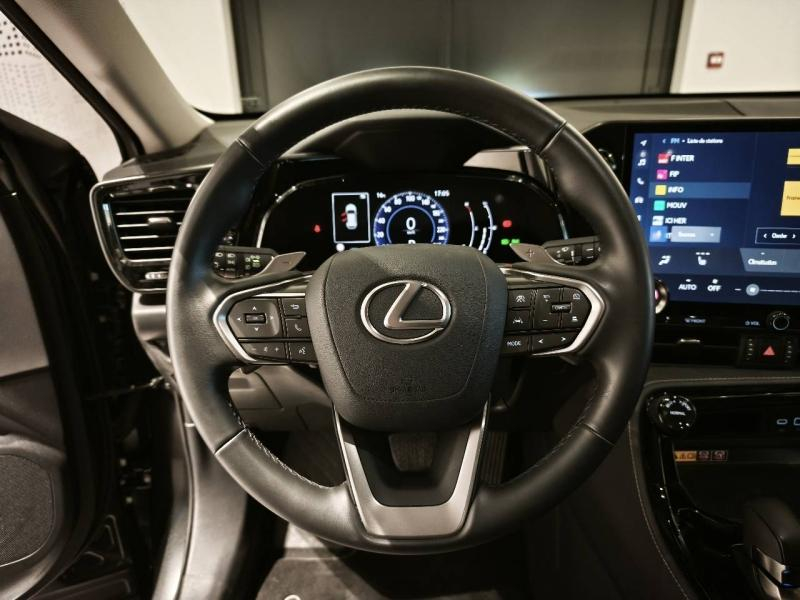 Photo 16 de l’annonce de LEXUS NX d’occasion à vendre à LATTES