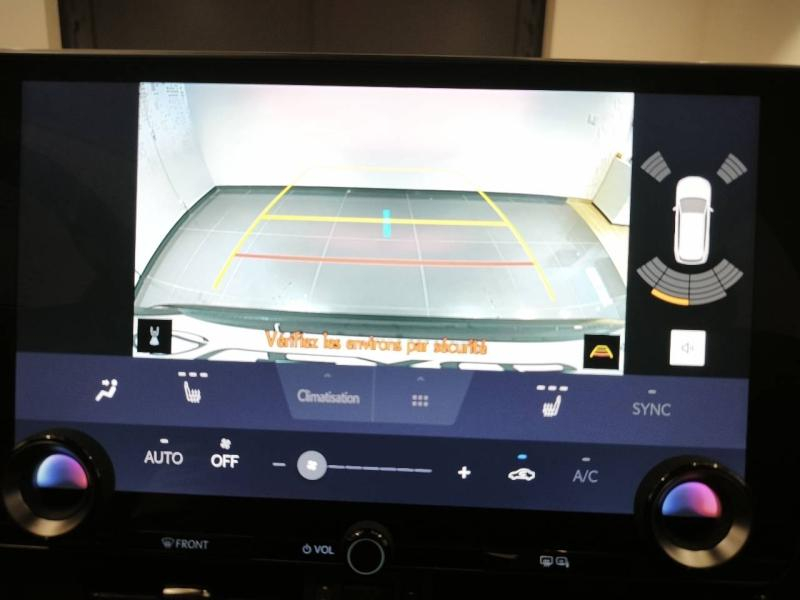 Photo 18 de l’annonce de LEXUS NX d’occasion à vendre à LATTES