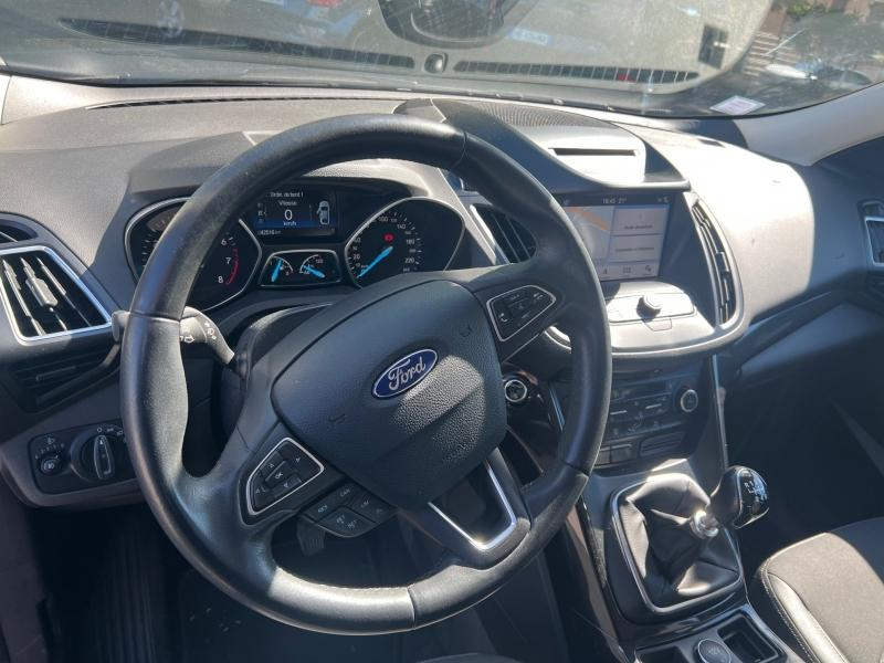 Photo 20 de l’annonce de FORD Kuga d’occasion à vendre à TOULON