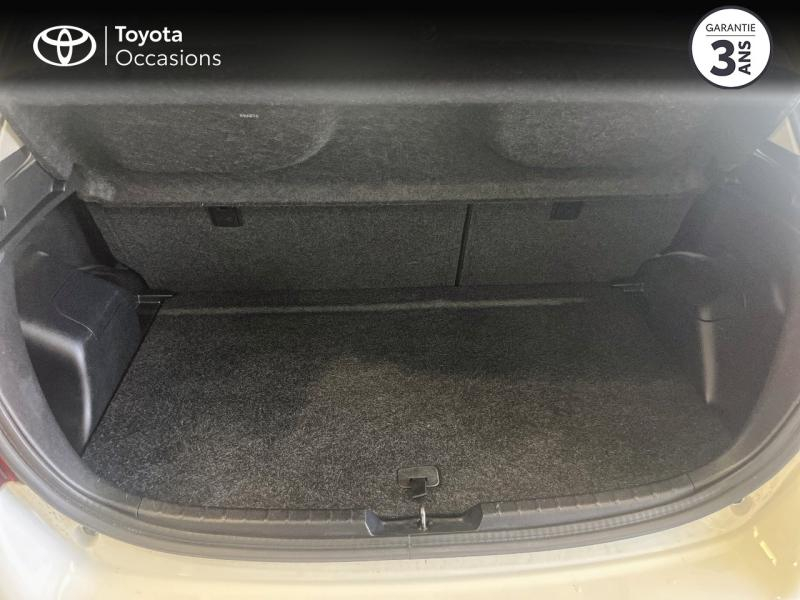 Photo 10 de l’annonce de TOYOTA Yaris d’occasion à vendre à LATTES