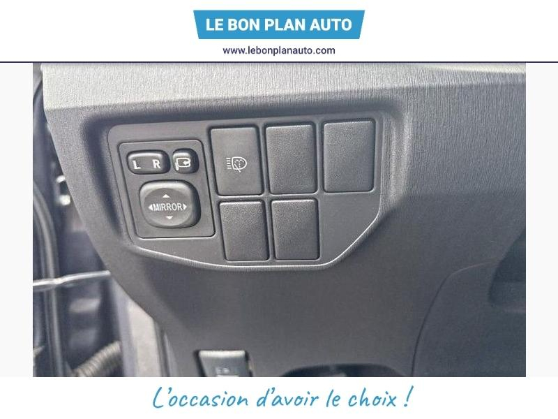 Photo 20 de l’annonce de TOYOTA Prius d’occasion à vendre à MONTFAVET
