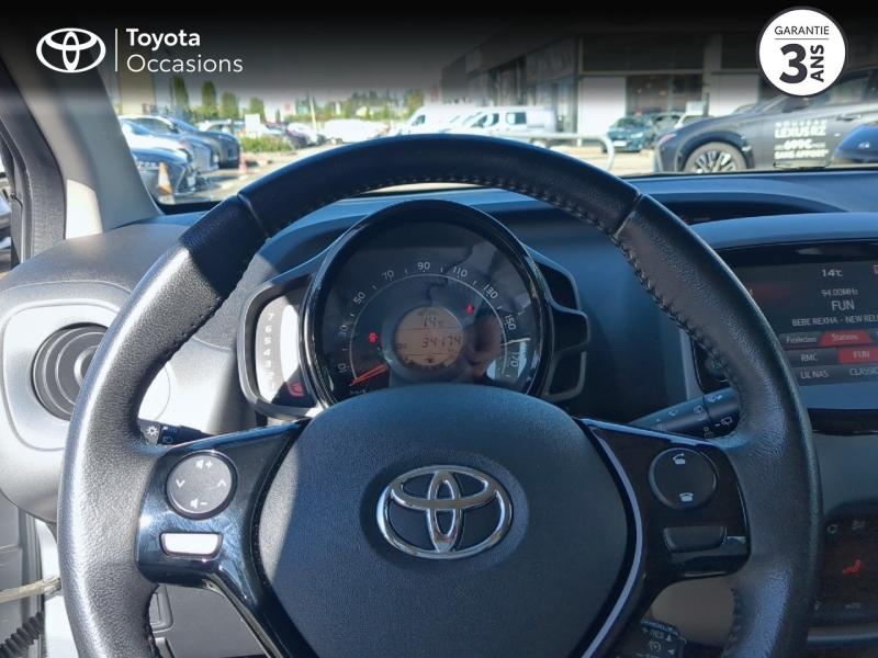 Photo 13 de l’annonce de TOYOTA Aygo d’occasion à vendre à MONTFAVET