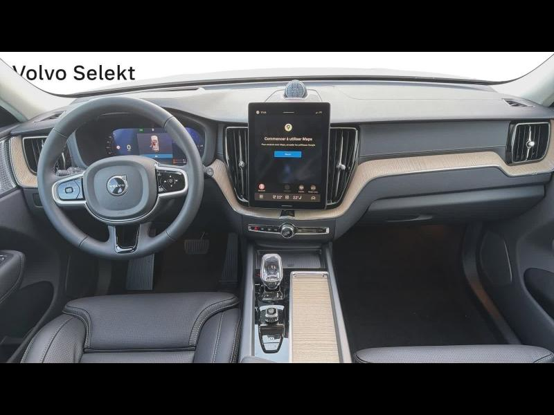 Photo 10 de l’annonce de VOLVO XC60 d’occasion à vendre à TOULON