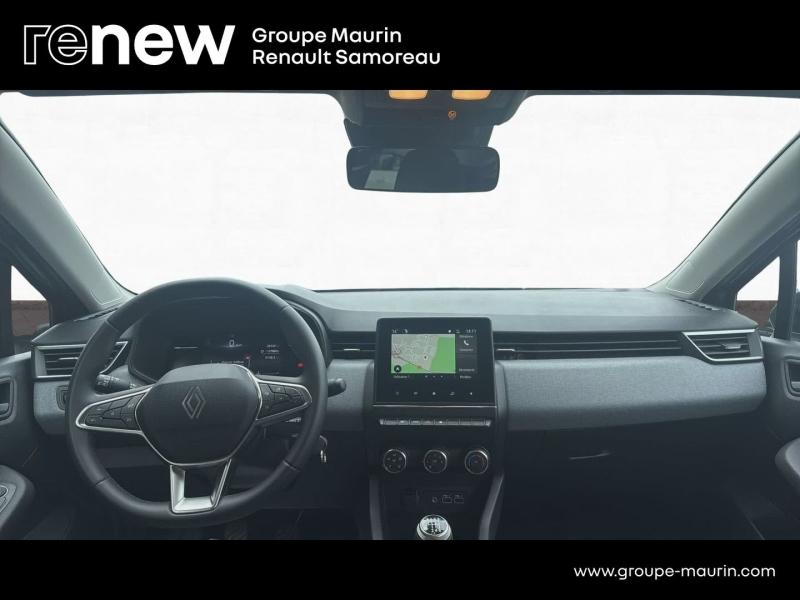 Photo 8 de l’annonce de RENAULT Clio d’occasion à vendre à SAMOREAU