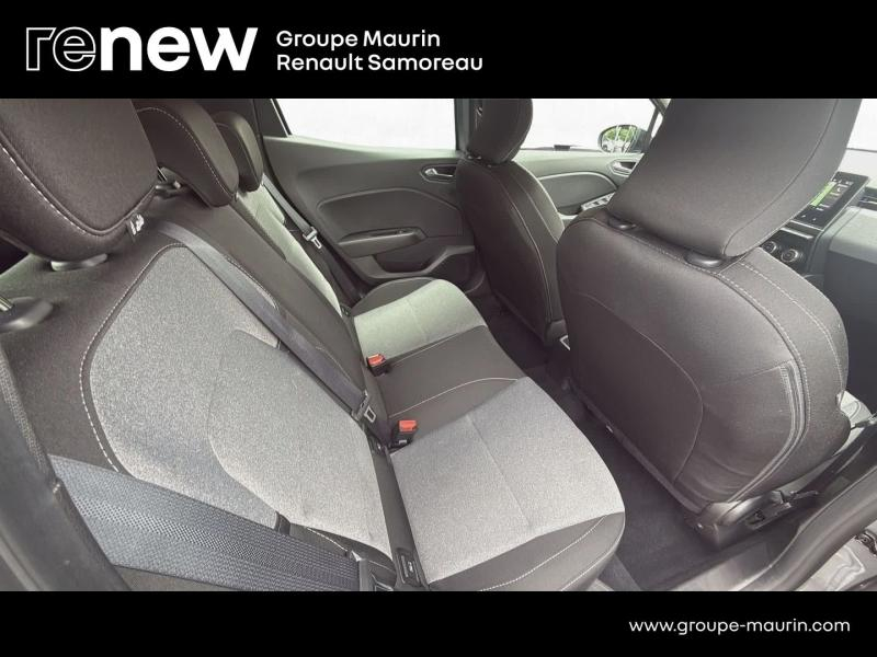 Photo 14 de l’annonce de RENAULT Clio d’occasion à vendre à SAMOREAU