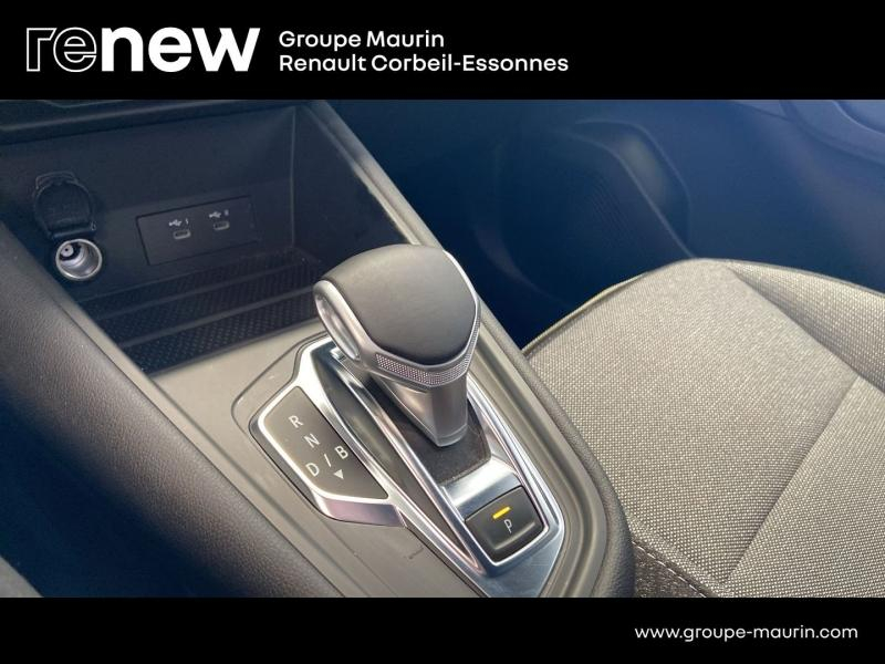 Photo 19 de l’annonce de RENAULT  d’occasion à vendre à CORBEIL-ESSONNES