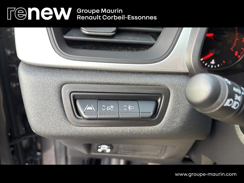 Photo 20 de l’annonce de RENAULT Captur d’occasion à vendre à CORBEIL-ESSONNES