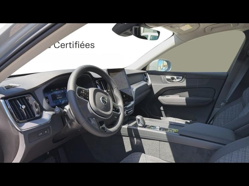 Photo 5 de l’annonce de VOLVO XC60 d’occasion à vendre à AIX-EN-PROVENCE