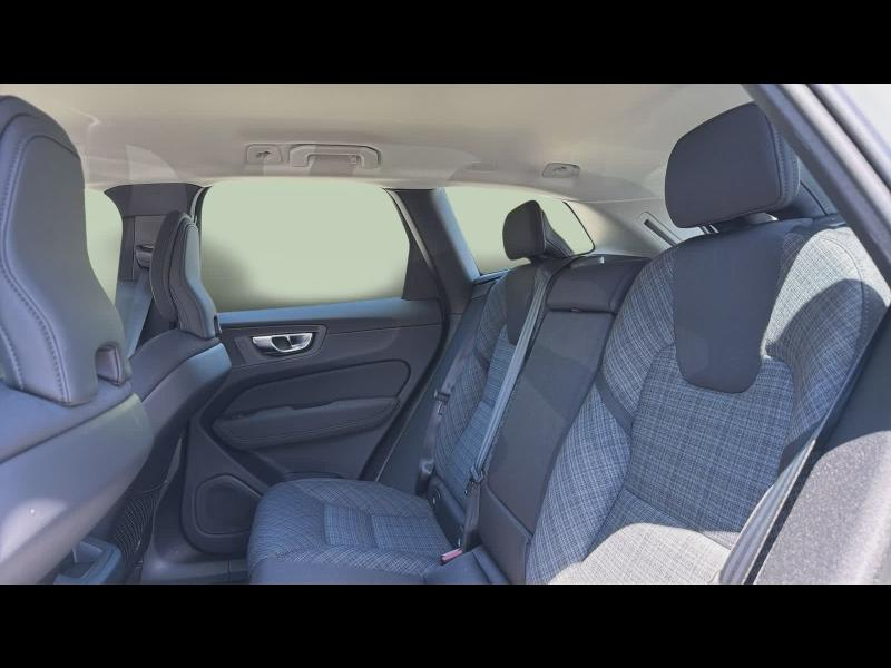 Photo 6 de l’annonce de VOLVO XC60 d’occasion à vendre à AIX-EN-PROVENCE