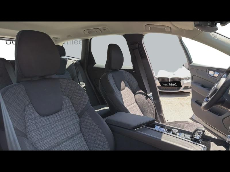 Photo 14 de l’annonce de VOLVO XC60 d’occasion à vendre à AIX-EN-PROVENCE