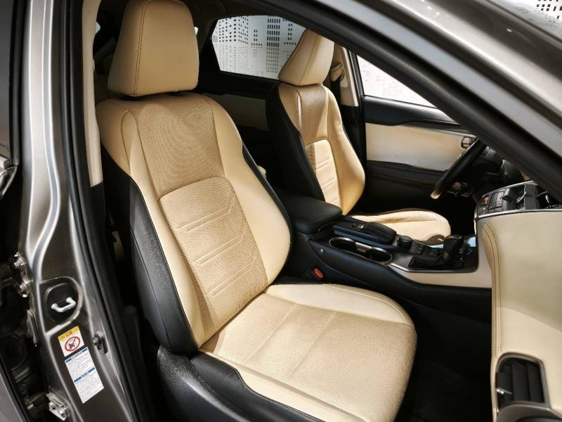 Photo 19 de l’annonce de LEXUS NX d’occasion à vendre à LATTES