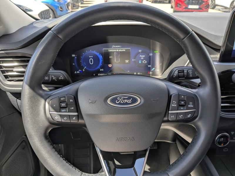 Photo 16 de l’annonce de FORD Kuga d’occasion à vendre à AVIGNON