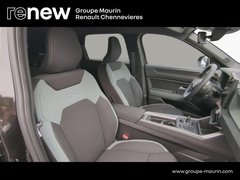 Photo 13 de l’annonce de DACIA  d’occasion à vendre à CHENNEVIÈRES-SUR-MARNE