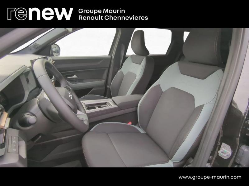 Photo 15 de l’annonce de DACIA  d’occasion à vendre à CHENNEVIÈRES-SUR-MARNE
