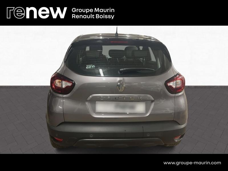 Photo 8 de l’annonce de RENAULT Captur d’occasion à vendre à CHAMPIGNY-SUR-MARNE