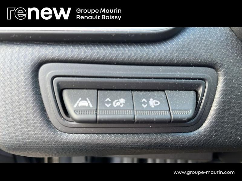 Photo 19 de l’annonce de RENAULT Clio d’occasion à vendre à CHAMPIGNY-SUR-MARNE