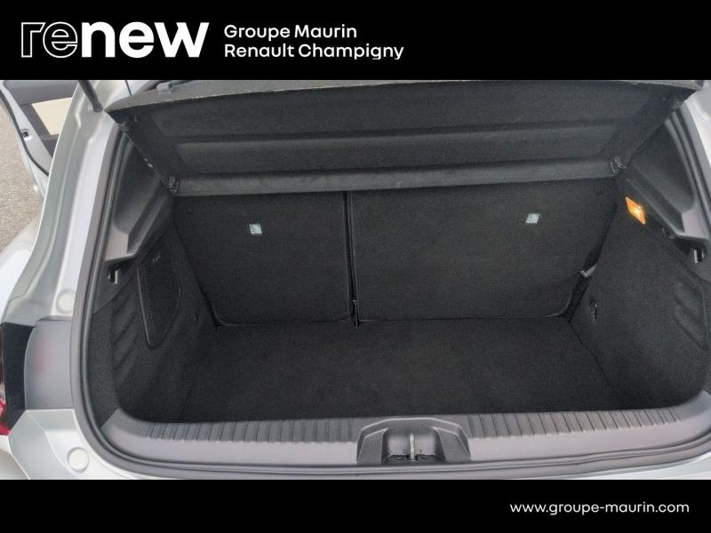 Photo 12 de l’annonce de RENAULT Clio d’occasion à vendre à CHAMPIGNY-SUR-MARNE