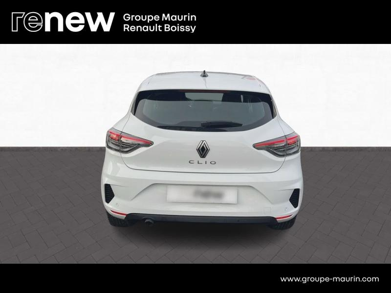 Photo 8 de l’annonce de RENAULT Clio d’occasion à vendre à CHAMPIGNY-SUR-MARNE