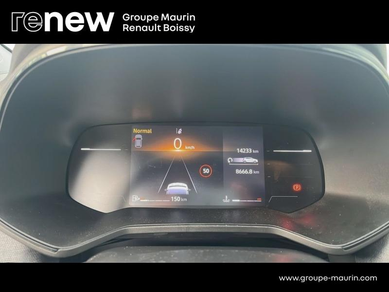 Photo 10 de l’annonce de RENAULT Clio d’occasion à vendre à CHAMPIGNY-SUR-MARNE