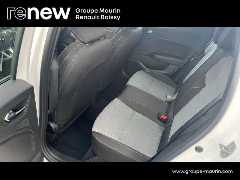 Photo 12 de l’annonce de RENAULT Clio d’occasion à vendre à CHAMPIGNY-SUR-MARNE
