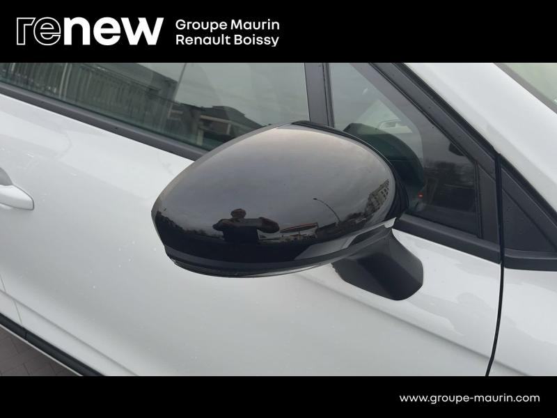 Photo 19 de l’annonce de RENAULT Clio d’occasion à vendre à CHAMPIGNY-SUR-MARNE