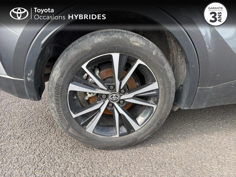 Photo 16 de l’annonce de TOYOTA C-HR d’occasion à vendre à AUBIÈRE