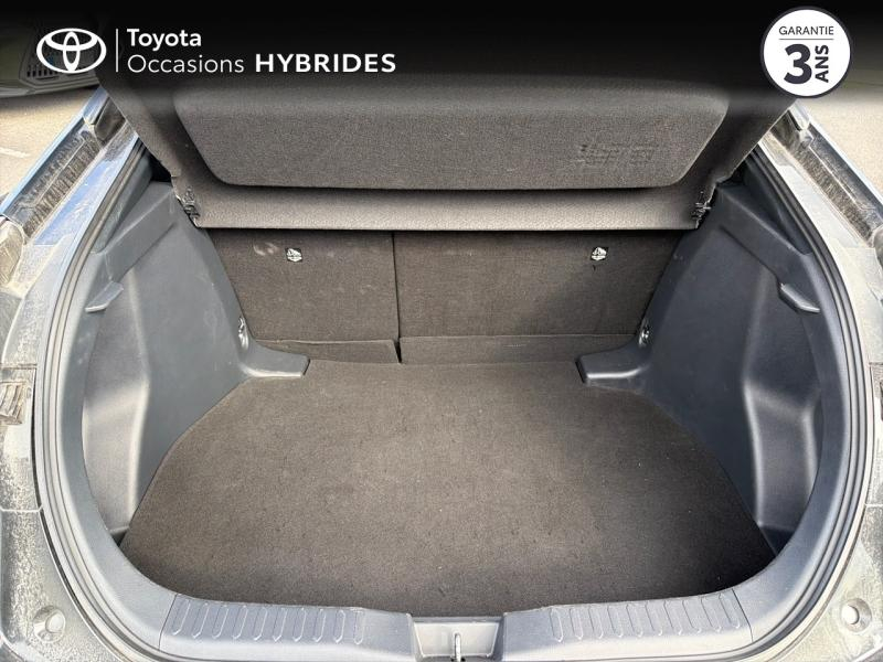 Photo 10 de l’annonce de TOYOTA C-HR d’occasion à vendre à AUBIÈRE