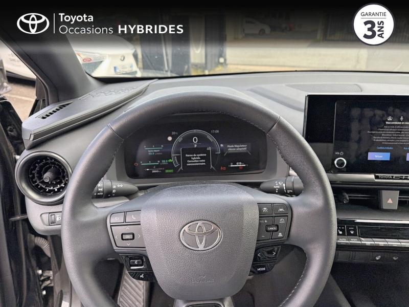 Photo 13 de l’annonce de TOYOTA C-HR d’occasion à vendre à AUBIÈRE