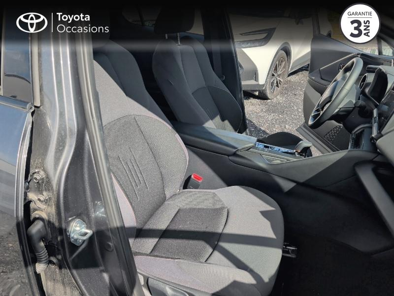 Photo 6 de l’annonce de TOYOTA C-HR d’occasion à vendre à AUBIÈRE