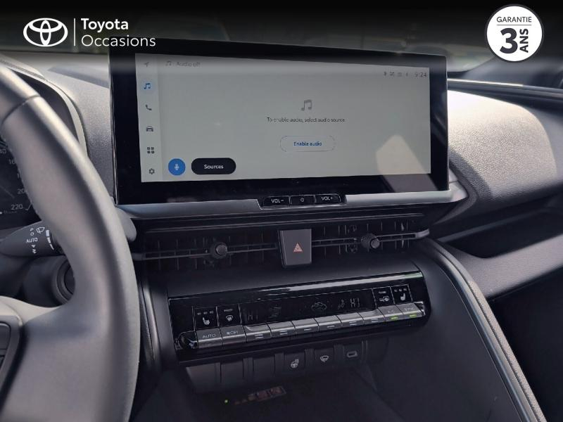 Photo 15 de l’annonce de TOYOTA C-HR d’occasion à vendre à AUBIÈRE