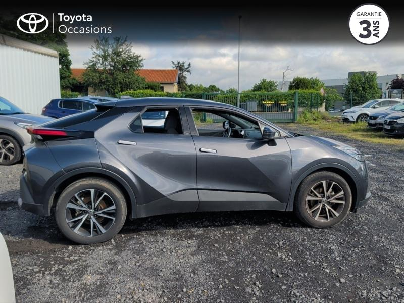 Photo 17 de l’annonce de TOYOTA C-HR d’occasion à vendre à AUBIÈRE