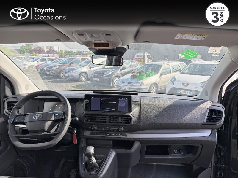 Photo 8 de l’annonce de TOYOTA ProAce Combi d’occasion à vendre à AUBIÈRE