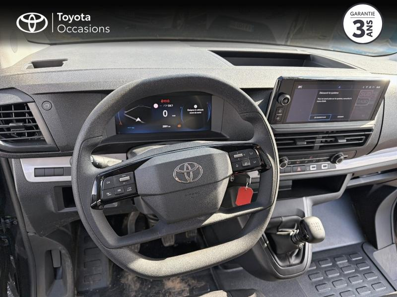 Photo 9 de l’annonce de TOYOTA ProAce Combi d’occasion à vendre à AUBIÈRE