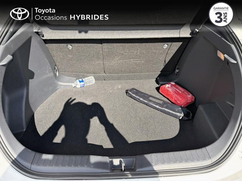 Photo 10 de l’annonce de TOYOTA C-HR d’occasion à vendre à AUBIÈRE