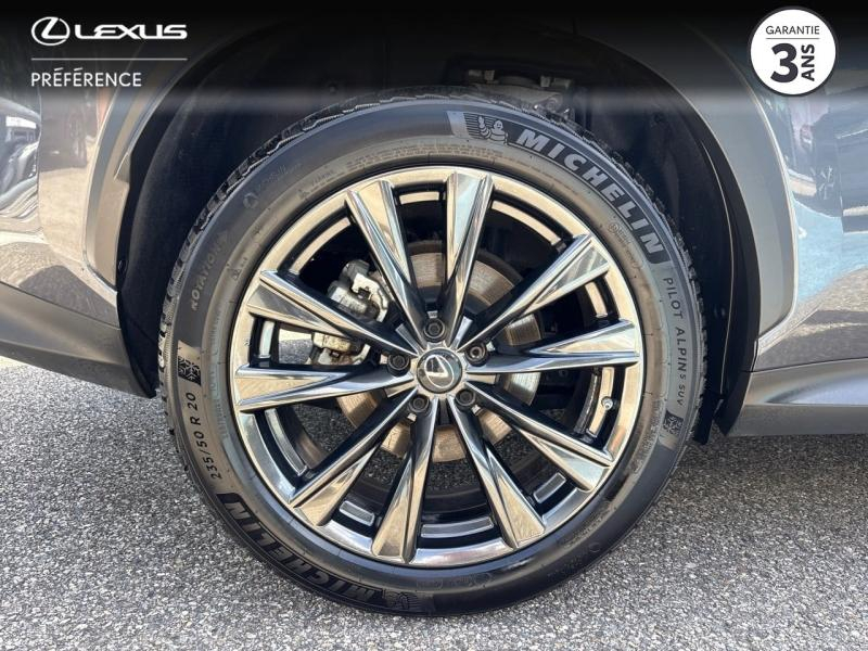 Photo 4 de l’annonce de LEXUS NX d’occasion à vendre à MONTFAVET
