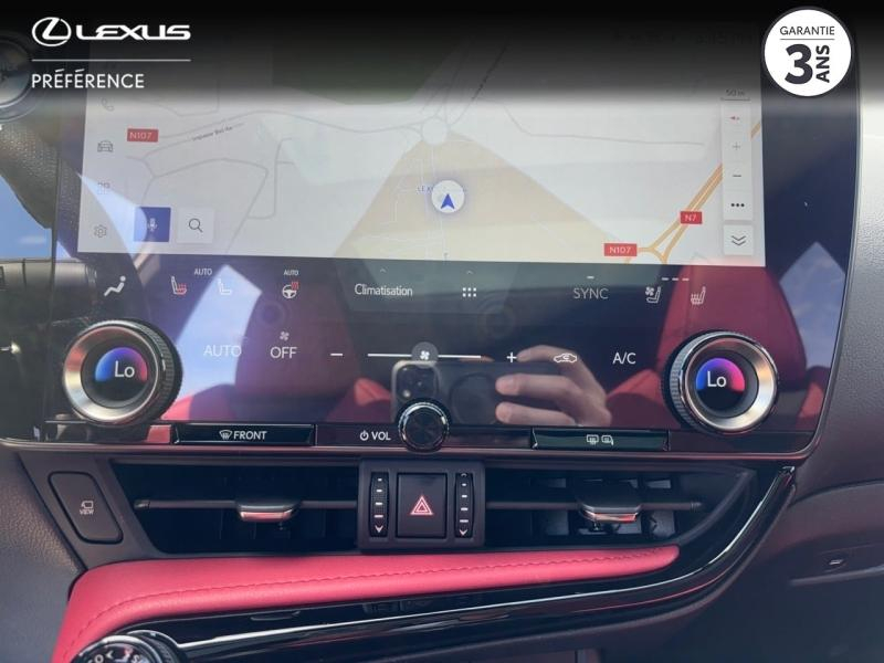 Photo 11 de l’annonce de LEXUS NX d’occasion à vendre à MONTFAVET