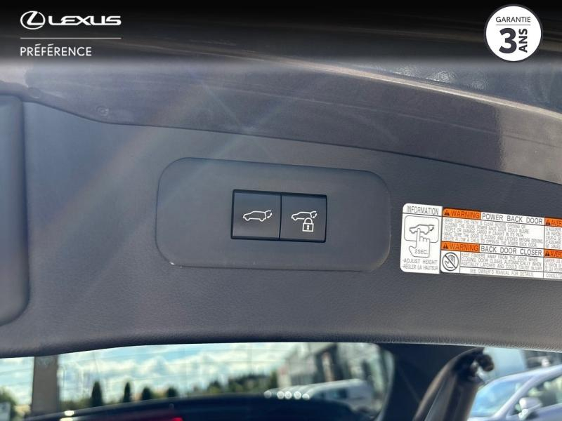 Photo 19 de l’annonce de LEXUS NX d’occasion à vendre à MONTFAVET