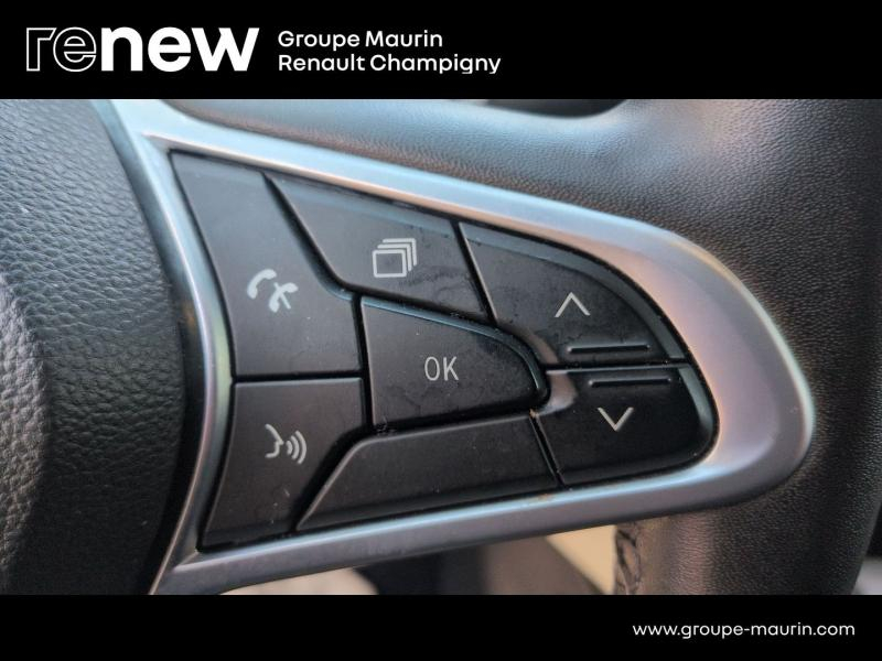 Photo 15 de l’annonce de RENAULT Clio d’occasion à vendre à CHAMPIGNY-SUR-MARNE