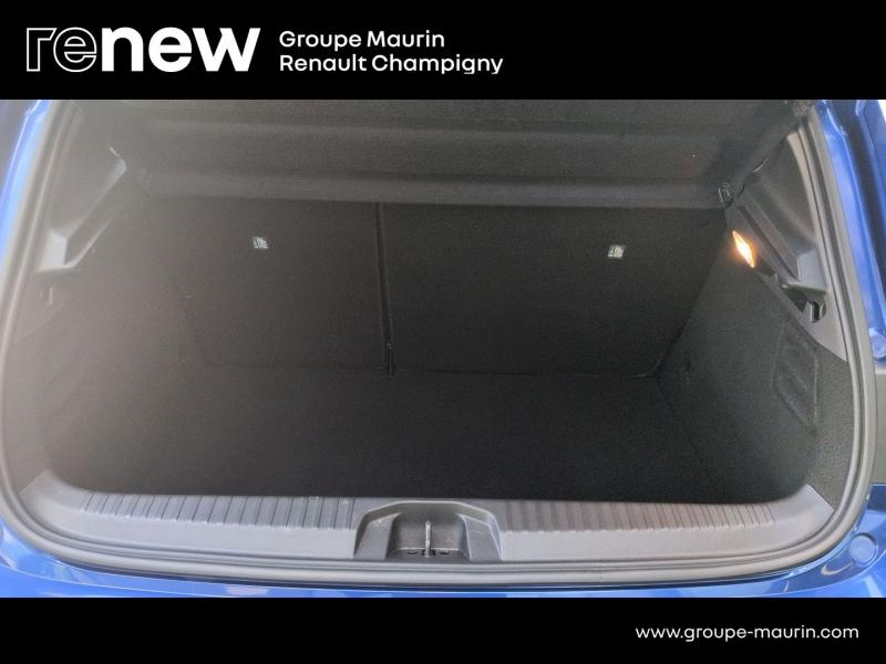 Photo 13 de l’annonce de RENAULT Clio d’occasion à vendre à CHAMPIGNY-SUR-MARNE