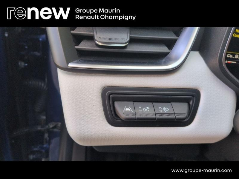 Photo 16 de l’annonce de RENAULT Clio d’occasion à vendre à CHAMPIGNY-SUR-MARNE
