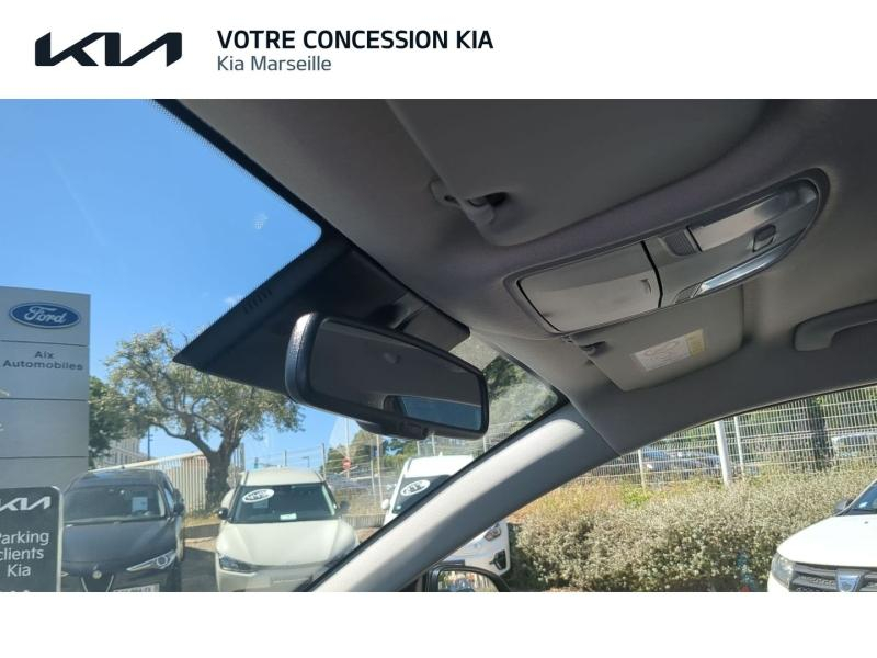 Photo 6 de l’annonce de KIA Stonic d’occasion à vendre à MARSEILLE