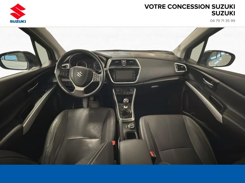 Photo 11 de l’annonce de SUZUKI SX4 S-Cross d’occasion à vendre à CHAMBERY
