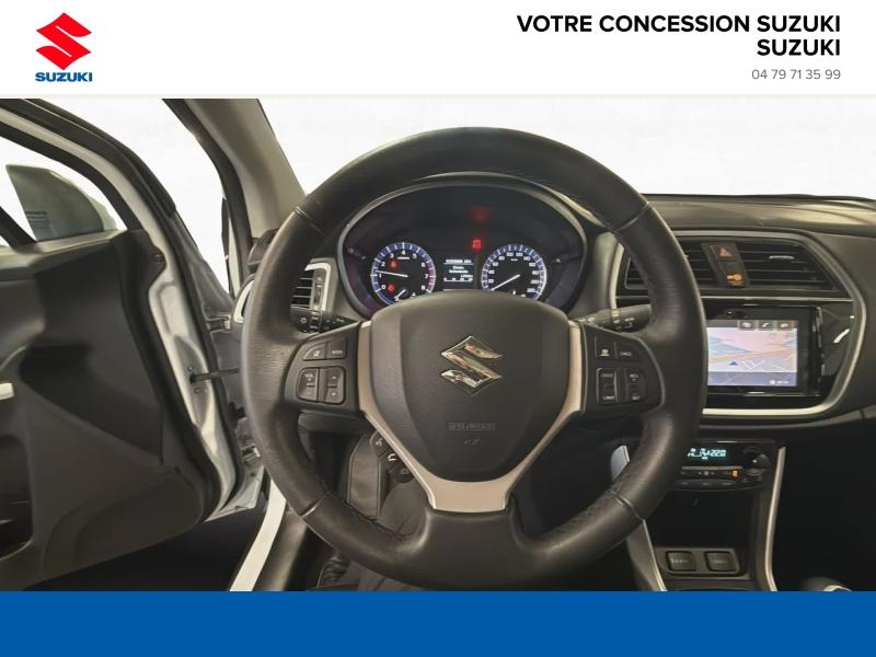 Photo 19 de l’annonce de SUZUKI SX4 S-Cross d’occasion à vendre à CHAMBERY