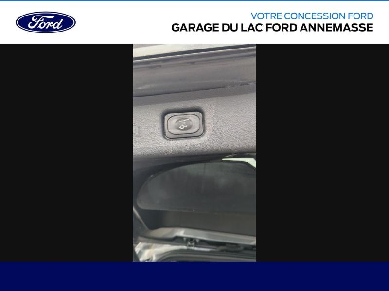 Photo 13 de l’annonce de FORD S-MAX d’occasion à vendre à ANNEMASSE