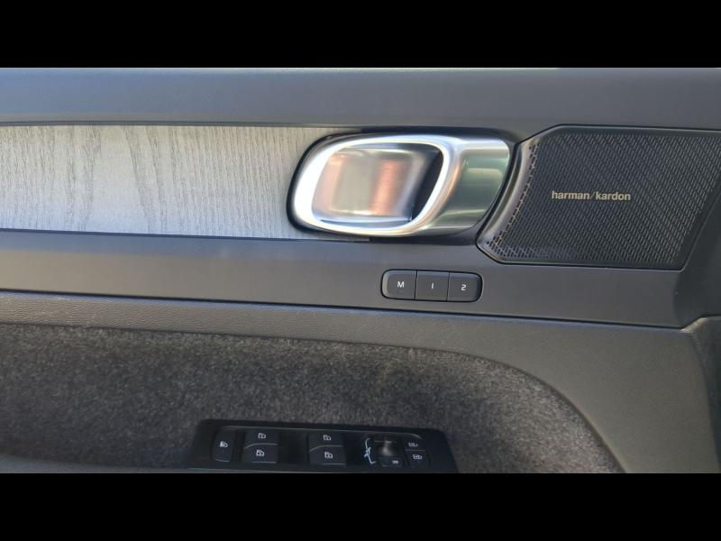 Photo 9 de l’annonce de VOLVO XC40 d’occasion à vendre à TOULON